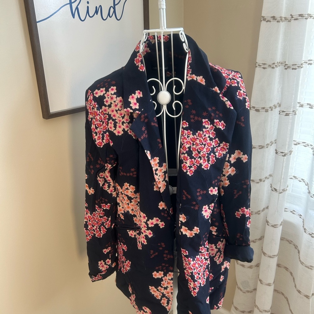 Cynthia Rowley navy floral blazer